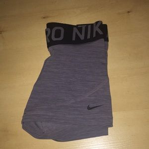 NIKE PROS
